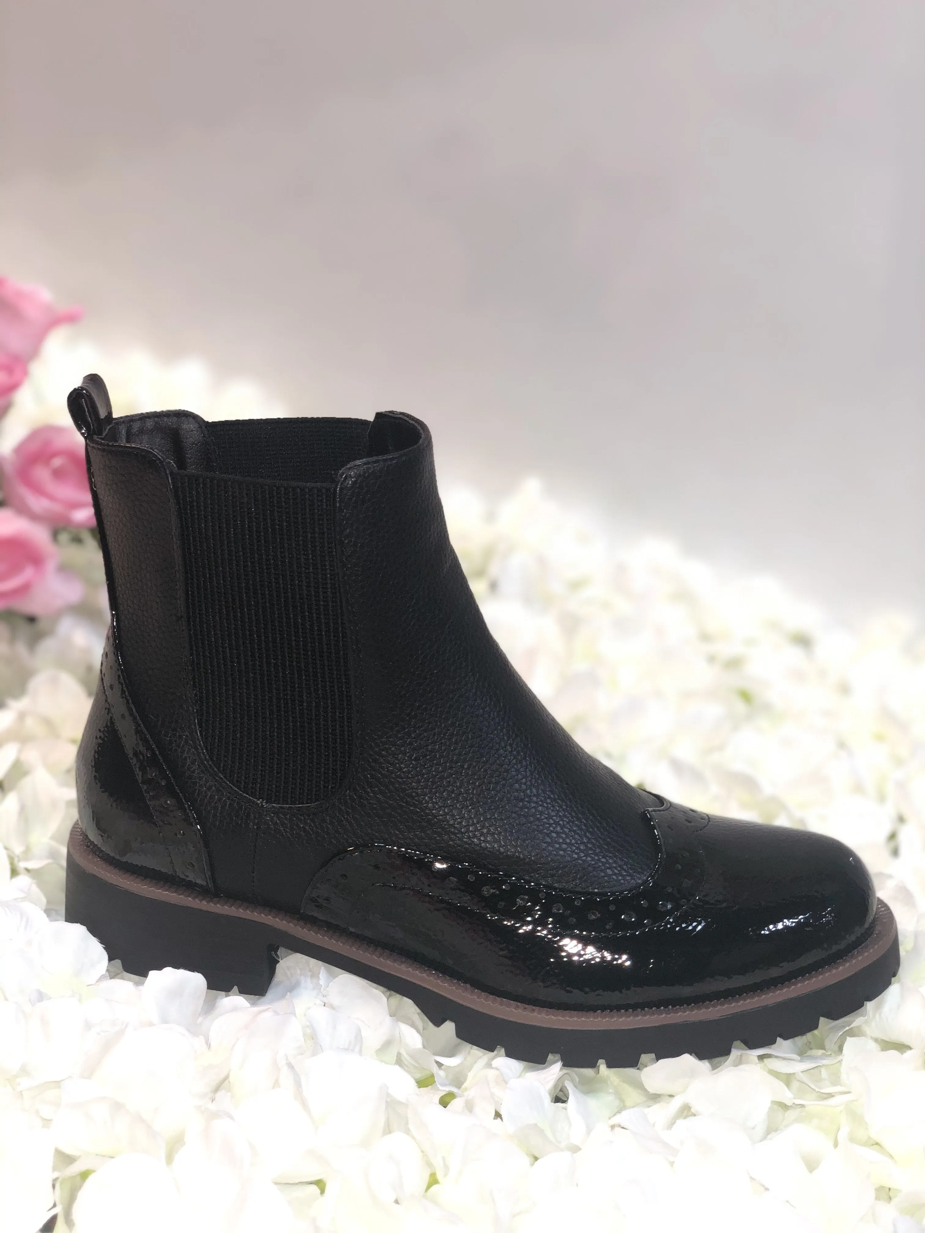 BLACK PATENT TRIM BROGUE STYLE FAUX LEATHER CHELSEA BOOT