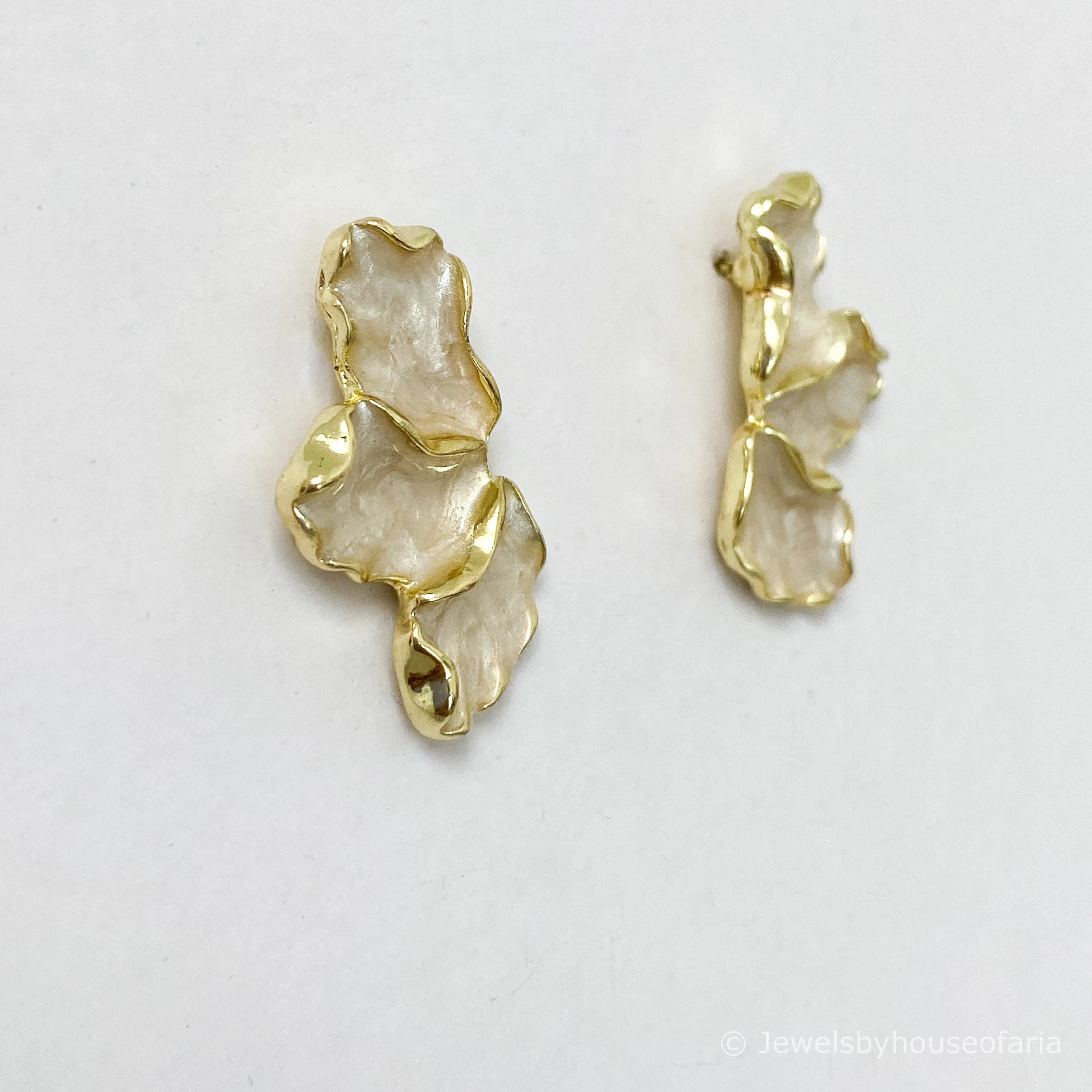 BREE Gold Floral Earrings